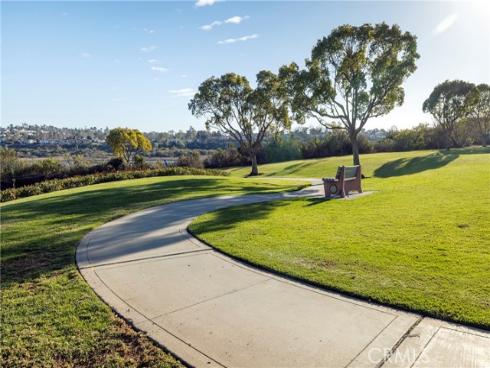 85 Pelican Court, Newport Beach, CA