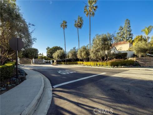 85  Pelican   Court, Newport Beach, CA