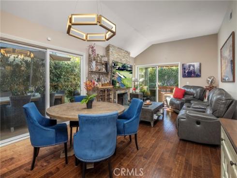 85 Pelican Court, Newport Beach, CA