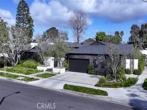 1701  Starlight   Circle, Newport Beach, CA