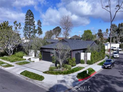 1701  Starlight   Circle, Newport Beach, CA