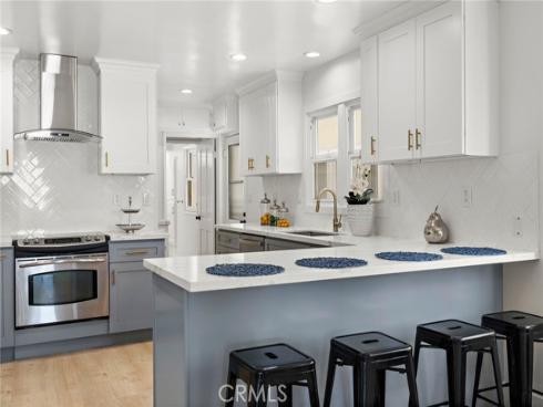 1436 W Bay Avenue, Newport Beach, CA