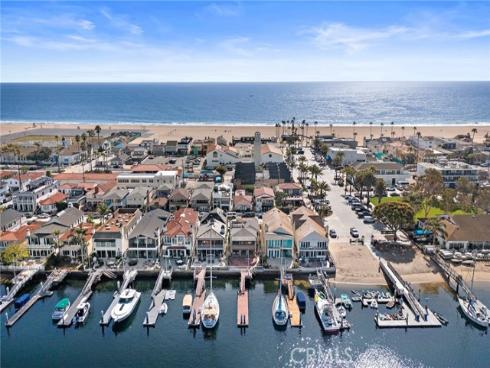 1436 W Bay Avenue, Newport Beach, CA