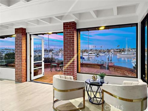 1436 W Bay Avenue, Newport Beach, CA