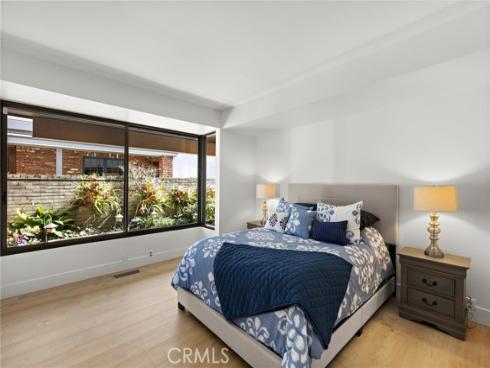 1436 W Bay Avenue, Newport Beach, CA