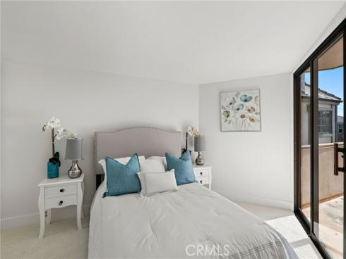 1436 W Bay Avenue, Newport Beach, CA