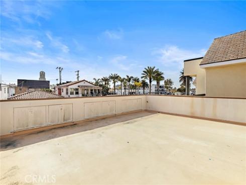 1436 W Bay Avenue, Newport Beach, CA