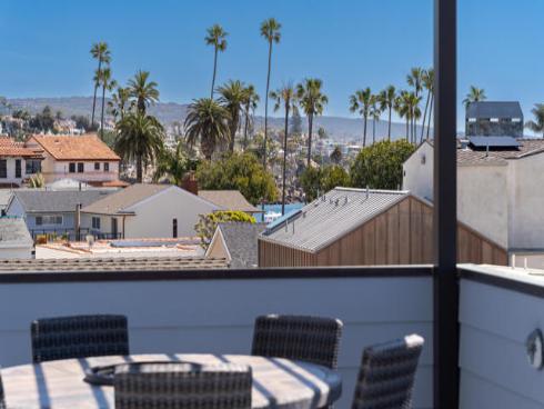 2117  Miramar   Drive, Newport Beach, CA