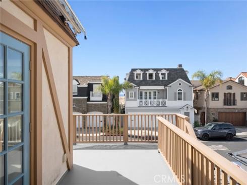 1214 E Balboa   Boulevard, Newport Beach, CA