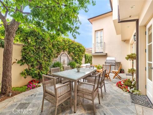 129 Via Waziers , Newport Beach, CA