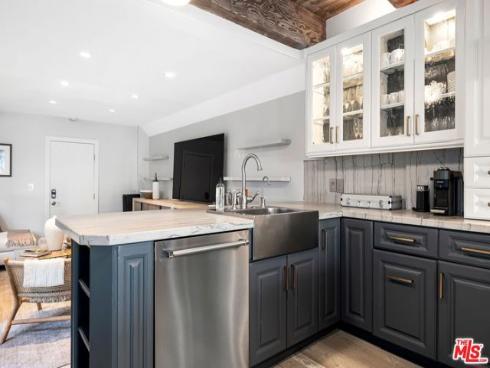 305  Grand Canal  1 , Newport Beach, CA