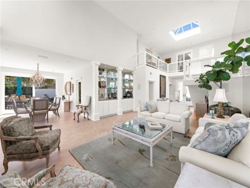 10  Rue Grand Ducal  , Newport Beach, CA