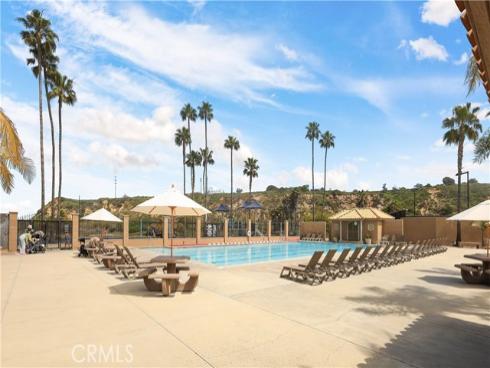 237 Canal Street, Newport Beach, CA