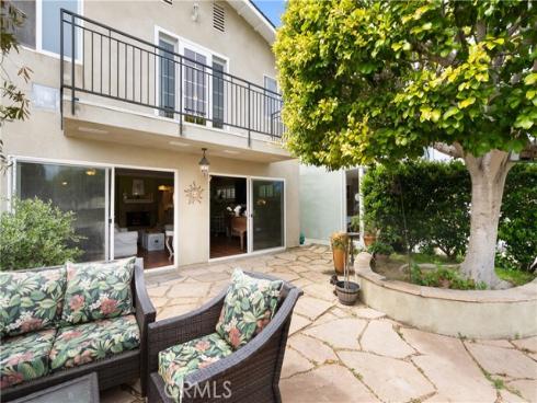 354  62nd   Street, Newport Beach, CA