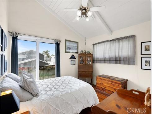 354  62nd   Street, Newport Beach, CA