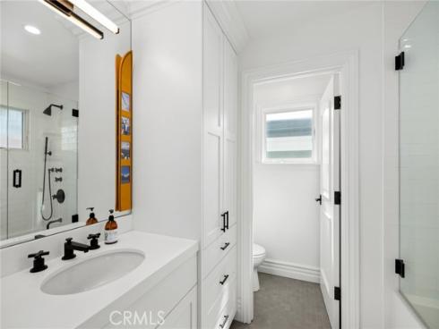 118  Via Lido Nord  , Newport Beach, CA