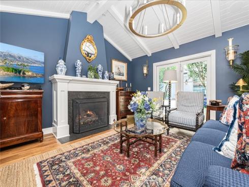 105 Via Waziers , Newport Beach, CA