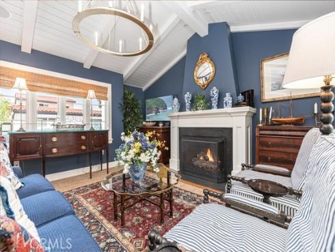 105 Via Waziers , Newport Beach, CA