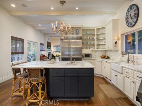 2400 Holly Lane, Newport Beach, CA