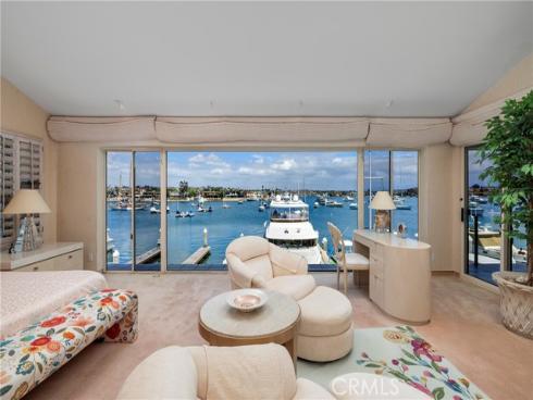 812  W Bay Ave  , Newport Beach, CA