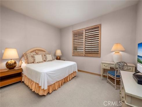 812  W Bay Ave  , Newport Beach, CA