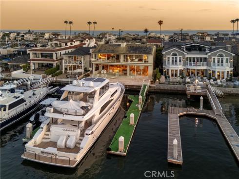 812  W Bay Ave  , Newport Beach, CA