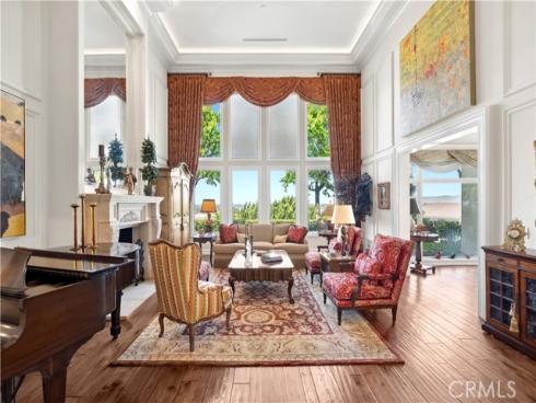 14  Rue Chantilly  , Newport Beach, CA