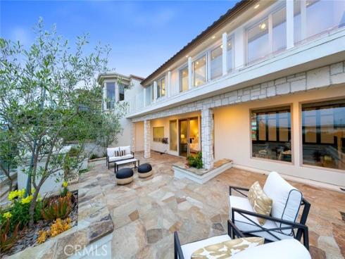 9 Saint Tropez , Newport Beach, CA