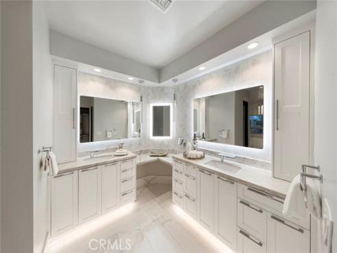 9 Saint Tropez , Newport Beach, CA