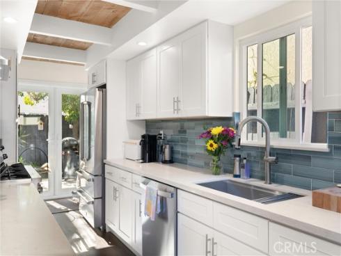 327 62nd Street, Newport Beach, CA