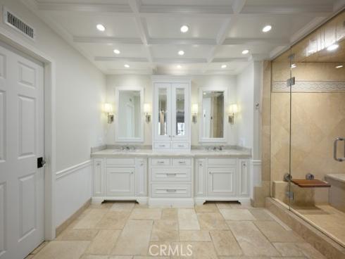 5  Vienna  , Newport Beach, CA