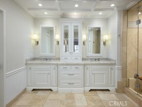 5  Vienna  , Newport Beach, CA