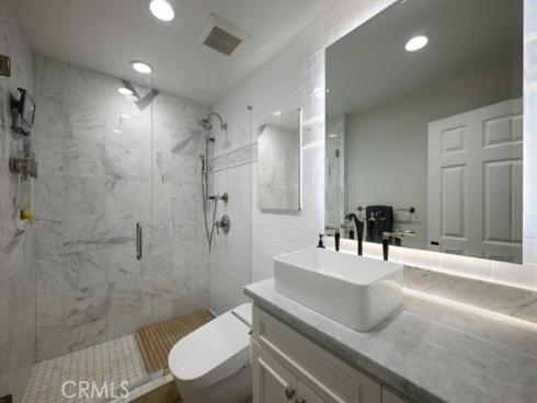 5  Vienna  , Newport Beach, CA