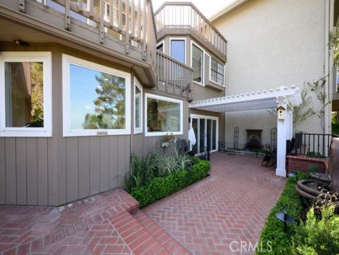 5  Vienna  , Newport Beach, CA