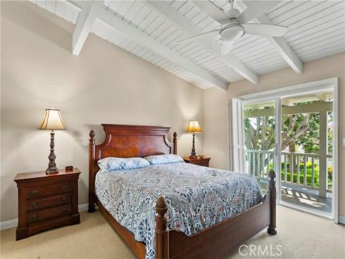 2114 Vista Entrada , Newport Beach, CA