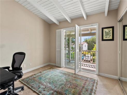 2114 Vista Entrada , Newport Beach, CA