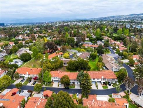 2114 Vista Entrada , Newport Beach, CA