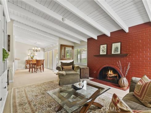 2114 Vista Entrada , Newport Beach, CA