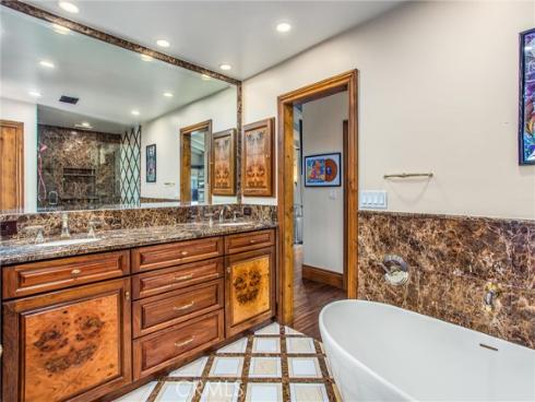 1585 E Ocean Boulevard, Newport Beach, CA