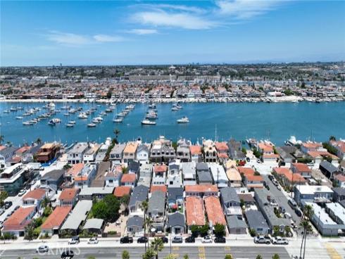 1320 W Balboa Boulevard, Newport Beach, CA