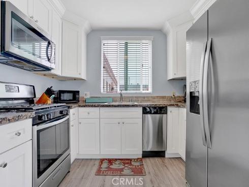 1320 W Balboa Boulevard, Newport Beach, CA