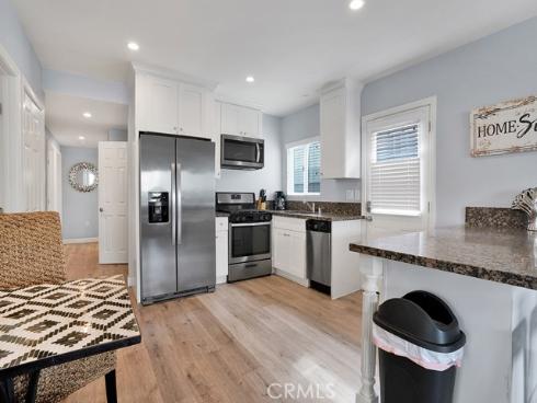 1320 W Balboa Boulevard, Newport Beach, CA