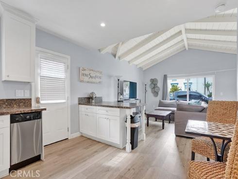 1320 W Balboa Boulevard, Newport Beach, CA