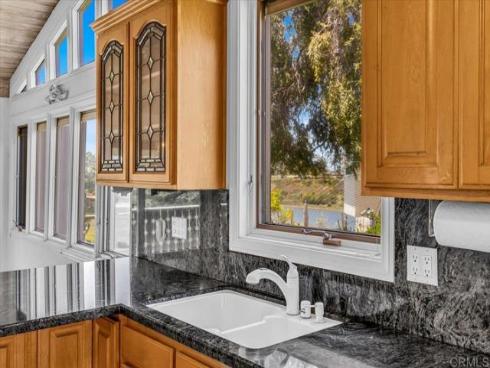 2117 Vista Entrada , Newport Beach, CA