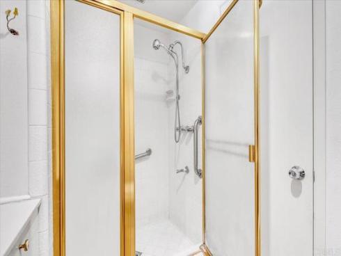 2117 Vista Entrada , Newport Beach, CA