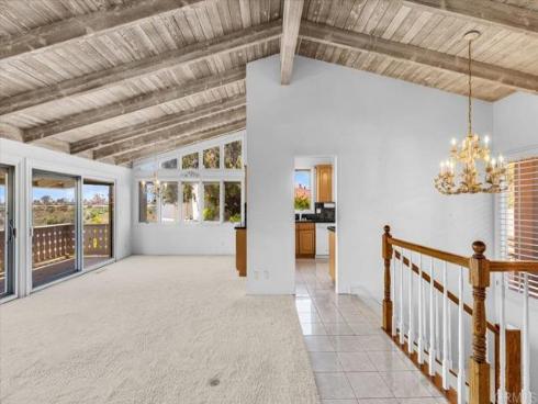 2117 Vista Entrada , Newport Beach, CA