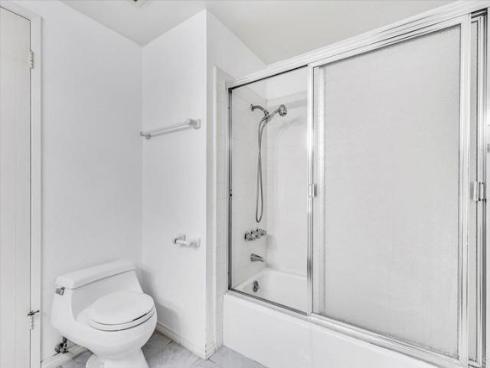 2117 Vista Entrada , Newport Beach, CA