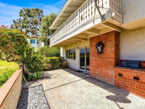 2117 Vista Entrada , Newport Beach, CA