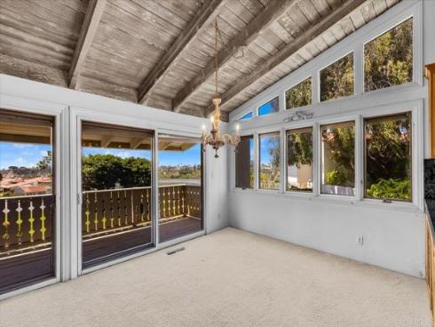 2117 Vista Entrada , Newport Beach, CA