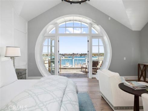 1324 E Balboa   Boulevard, Newport Beach, CA